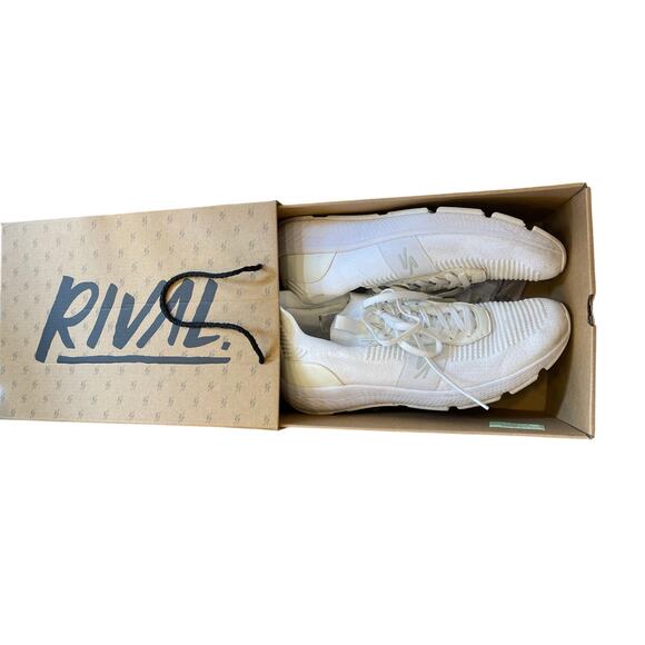 Mens Size 11 White Rival Shoes in excellent condition - Picture 3 of 4